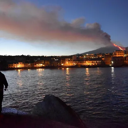 Rehouse Катания