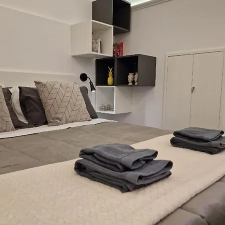 Rehouse Катания